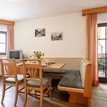 Schweizerhof Malve * Huben (Imst)