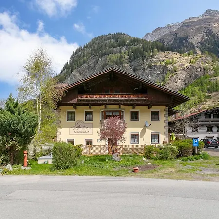 Schweizerhof Malve