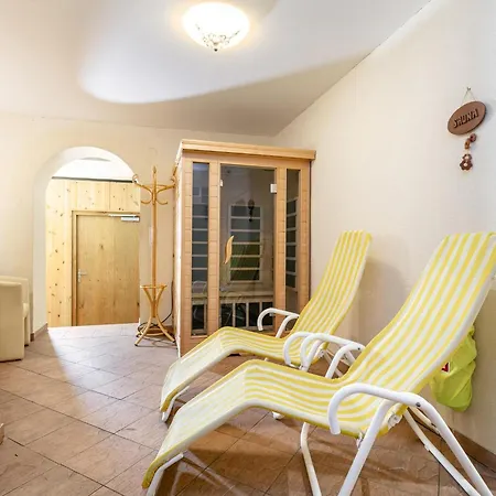 Apartment Schweizerhof Malve *