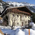 Schweizerhof Malve Apartamento *