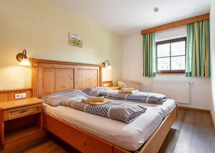 Schweizerhof Malve * Huben (Imst)